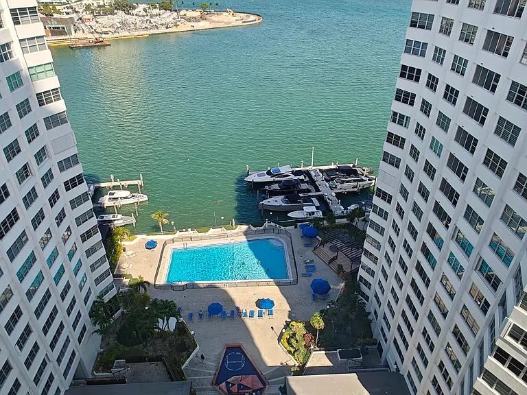 825 Brickell Bay Dr #2042 — Photo 19