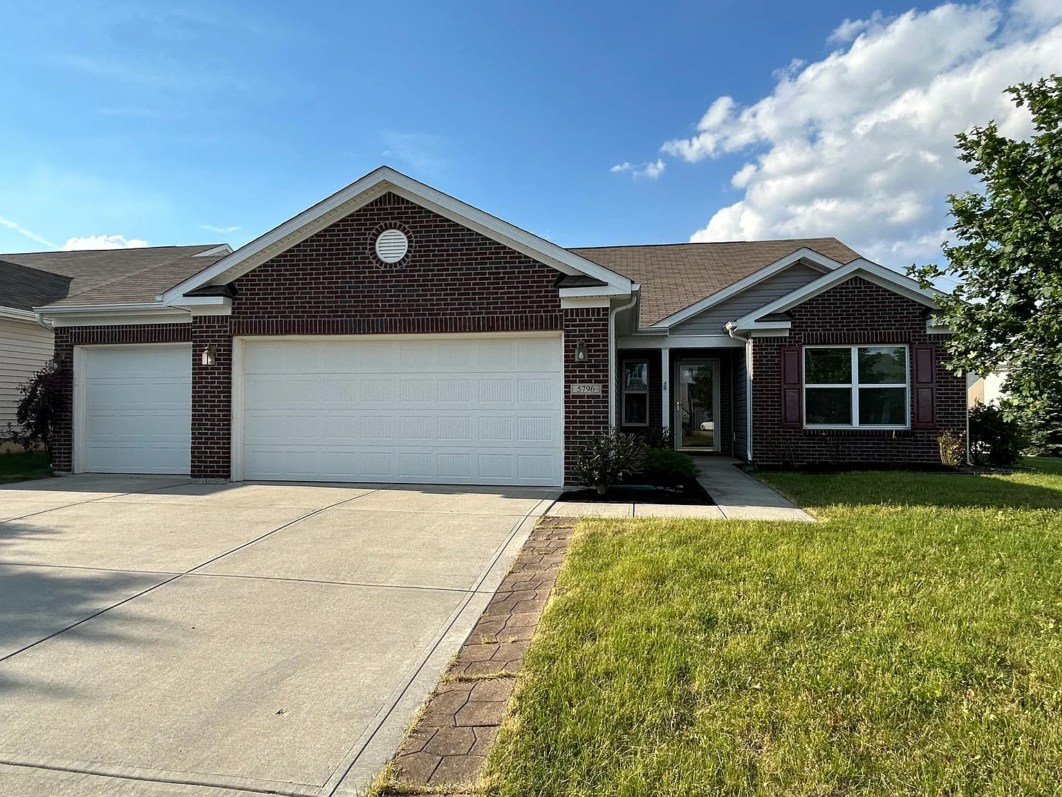 5796 Open Fields Dr — Photo 1