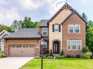 2770 Weeping Pine Dr, Medina, OH