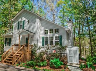 7099 Cove Creek Dr, Sherrills Ford, NC 28673