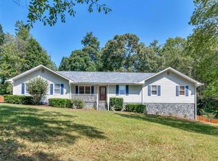 5 Ridgewood Cir, McDonough, GA 30252