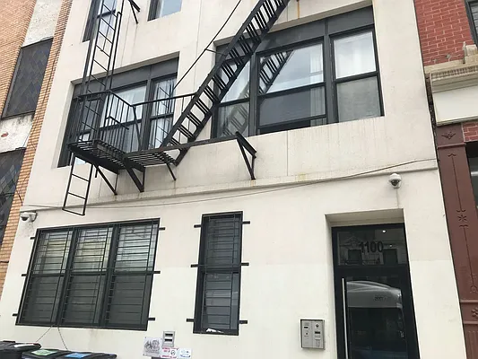 Rented by Premier Metro Realty Corp | media 12