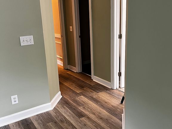 5th image of 4376 Crepe Myrtle Ct Unit G