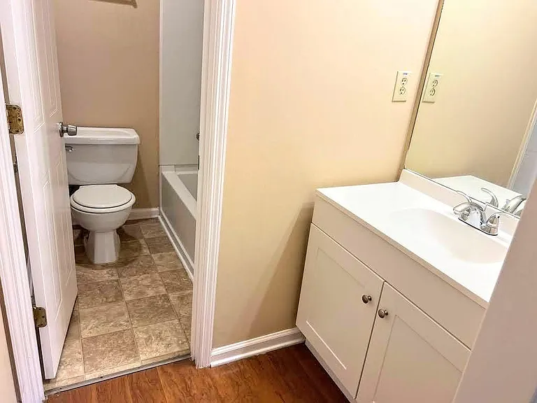 8067 Creekstone Way — Photo 11