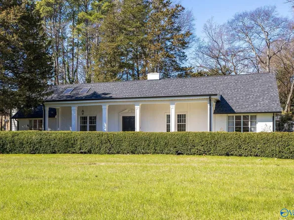 1705 Woodmont Dr SE, Decatur, AL 35601
