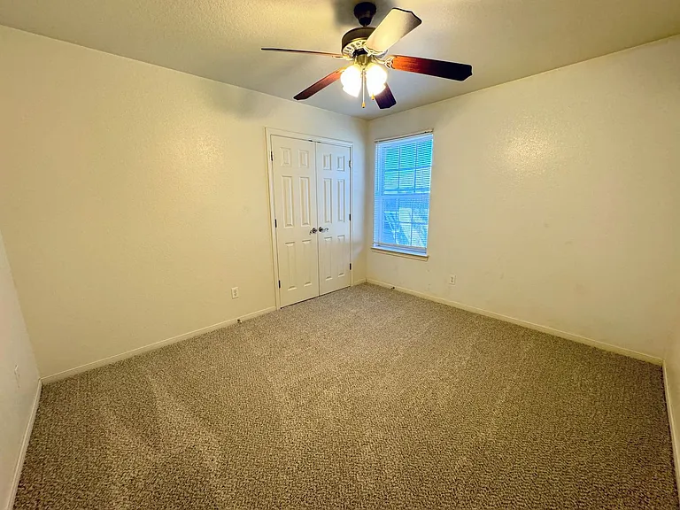3806 Tatonka Dr — Photo 20