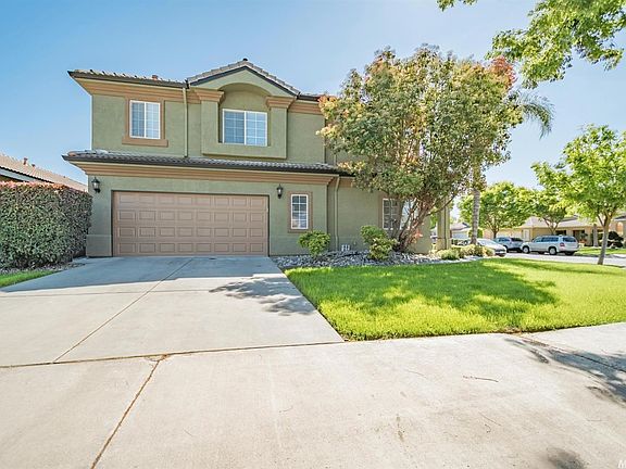 4th image of 2108 Center Court Dr