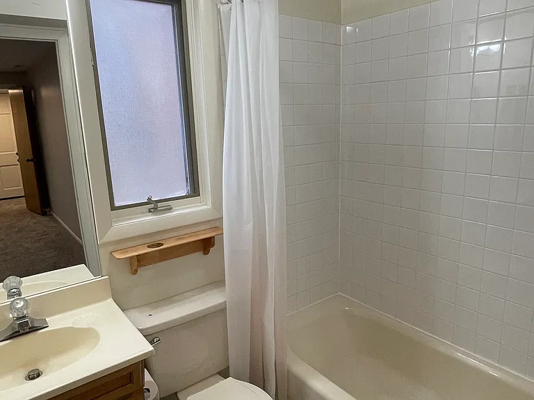 2360 Balsam Dr — Photo 27