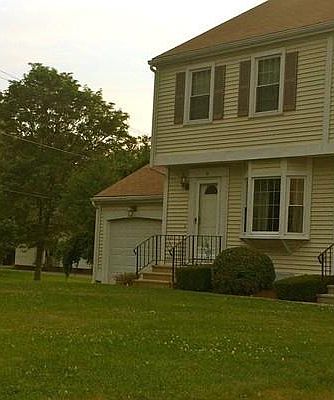 5th image of 101 Heritage Ln