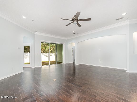 5th image of 12126 OSWALD Court