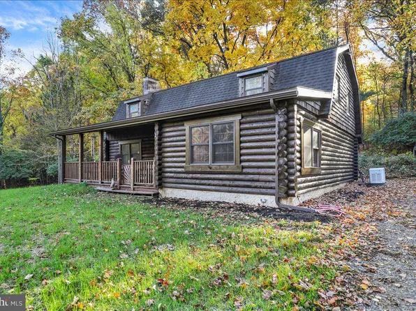 26 Trophy Ln, Wernersville, PA 19565