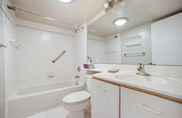 2111 Wisconsin Ave NW #615 — Photo 5