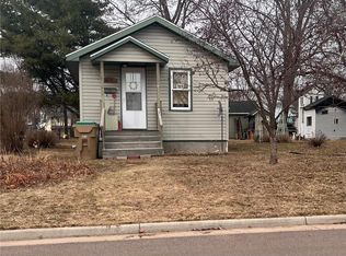 1210 Therbrook St, Chippewa Falls, WI 54729