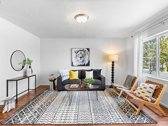 4th image of 11605 NE 129th Ave