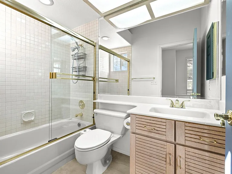 7600 Painted Dunes Dr — Photo 25