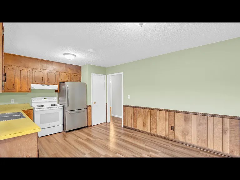 6923 Barter Dr — Photo 6