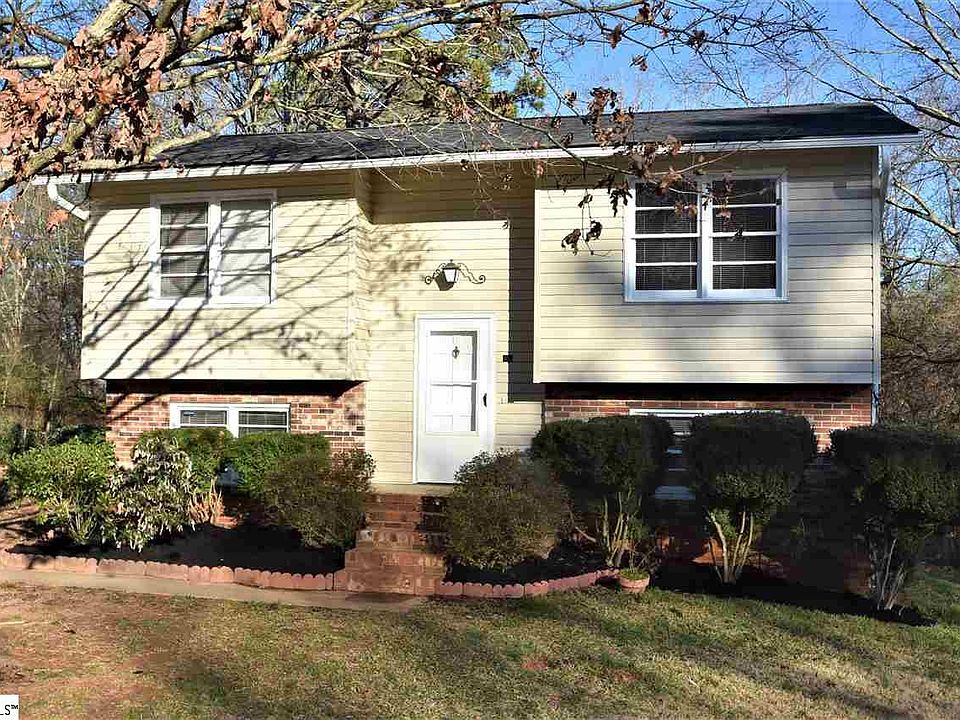 1st image of 405 Agewood Dr