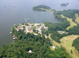 1596 Gregory Rd, Eddyville, KY 42038