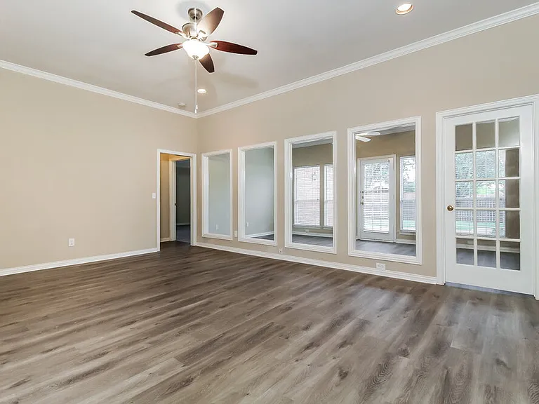 2725 Running Duke Dr — Photo 5