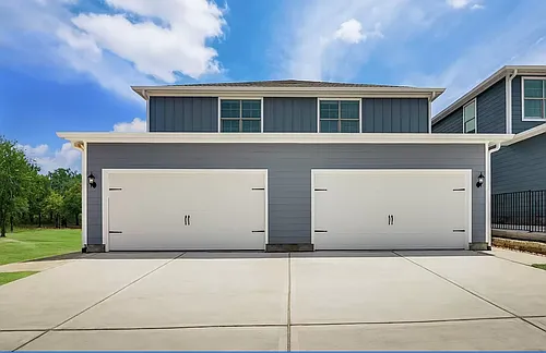 203 Marsh Ln Photo 1