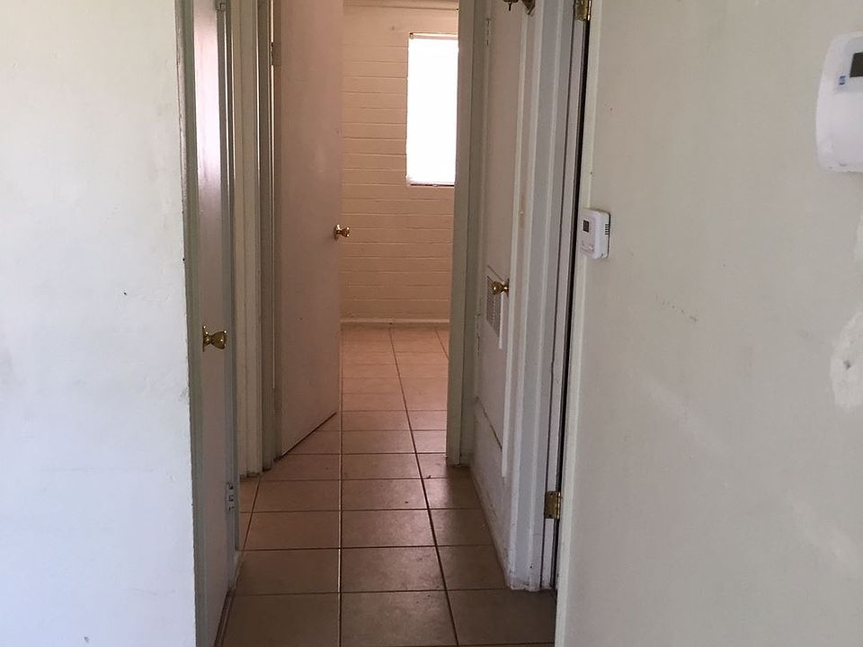 2nd image of 2111 W Heatherbrae Dr APT 27