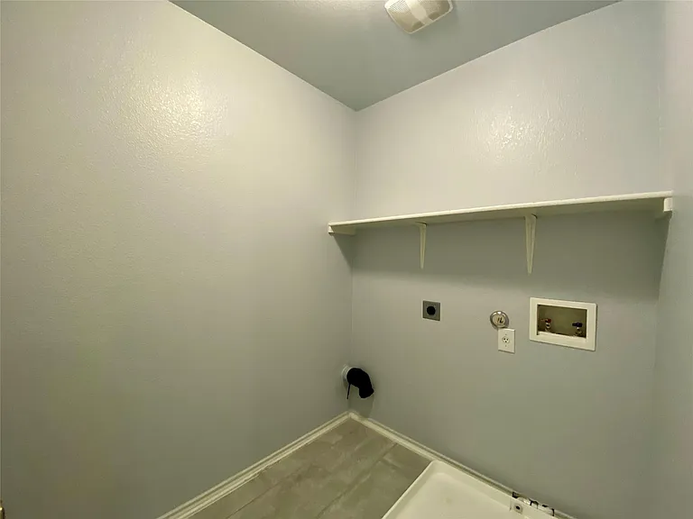 13205 Sea Biscuit Dr — Photo 29