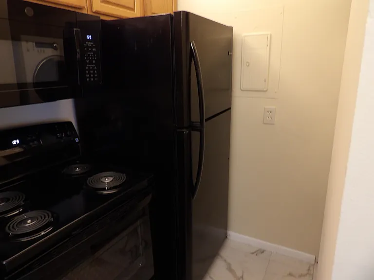 623 Sea Pine Way #D2 — Photo 12