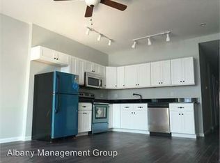 168 3rd St #4, Troy, NY 12180
