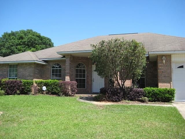 1st image of 1136 Carla Dr