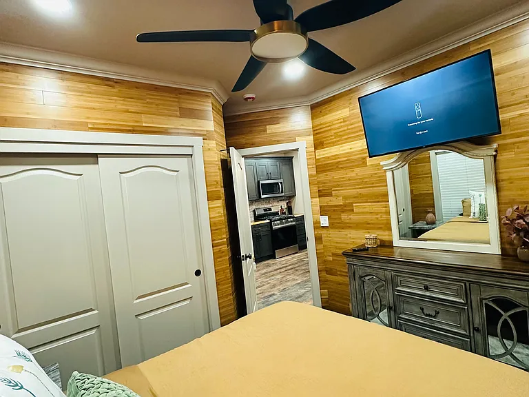 731 Kermit Ct — Photo 19