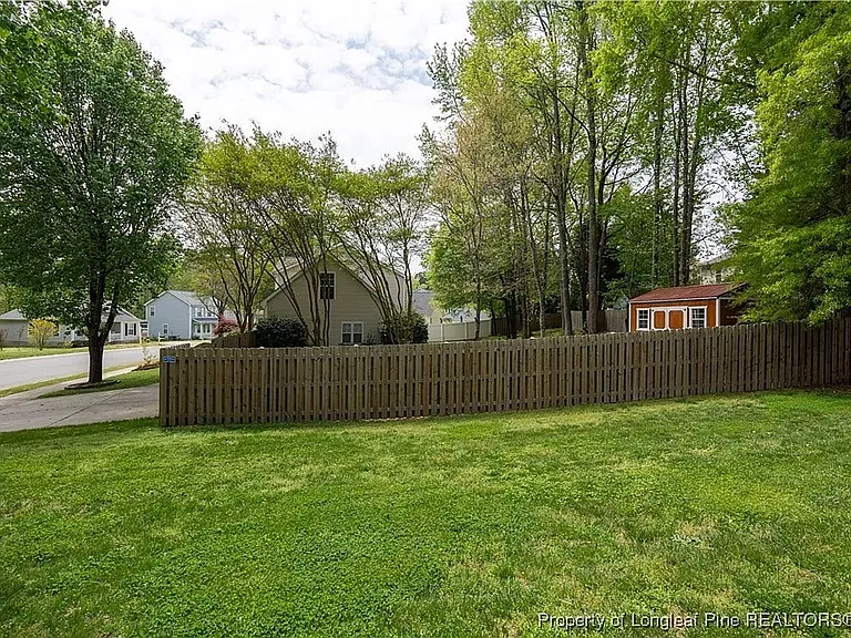 421 Feldspar Way — Photo 24