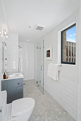 Rented by Nest Seekers International | media 26