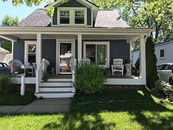 4th image of 3806 Tyler Ave