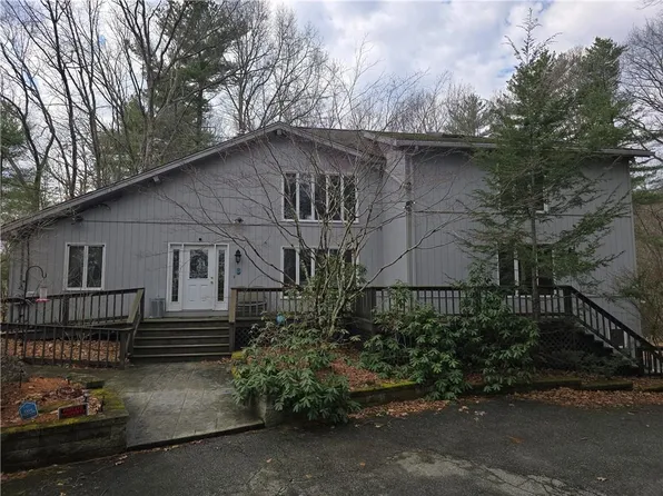 859 Black Plain Rd, North Smithfield, RI 02896