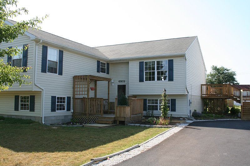 Front of House from Driveway