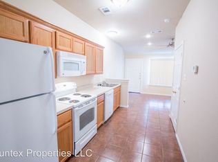 2408 Bryan St APT 101, Commerce, TX 75428