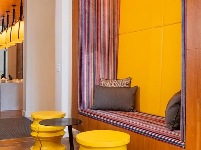 Building's Lounge