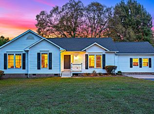 2008 Herbert Akins Rd, Fuquay Varina, NC 27526