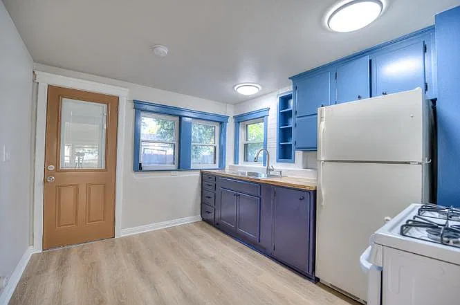 2 bed, 800 sqft, $1,700 — Photo 4