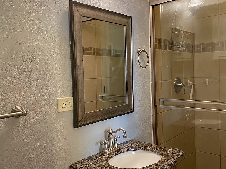 3308 Martin Lydon Ave — Photo 9