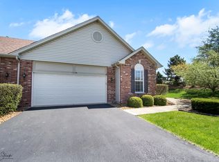 17120 Fontana Ln, Lockport, IL 60441