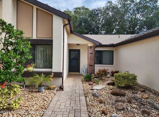 7427 Heather Walk Dr, Weeki Wachee, FL 34613