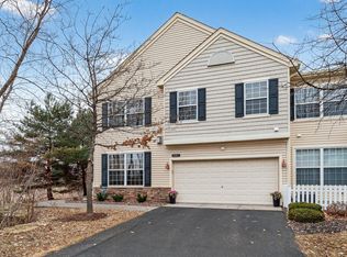 4478 Rosemary Way Unit 7, Hugo, MN 55038