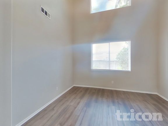 4th image of 34629 Foxberry Rd