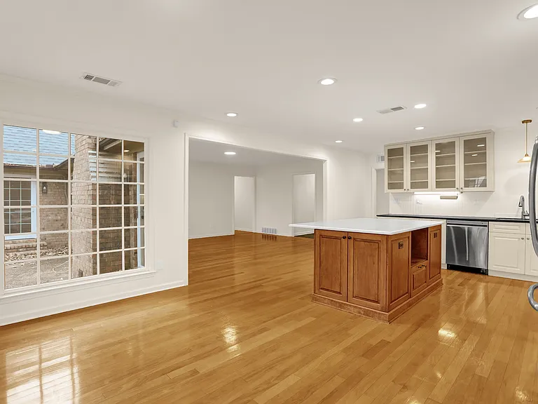 7255 Penbrook Cv — Photo 59