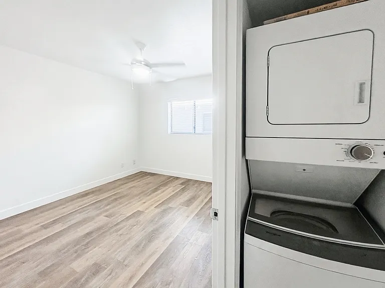 337 W Pasadena Ave #11 — Photo 10