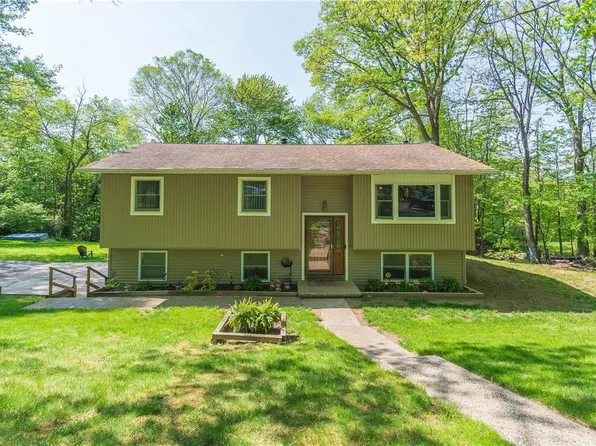 17 Roberts Drive, Monroe, NY 10950