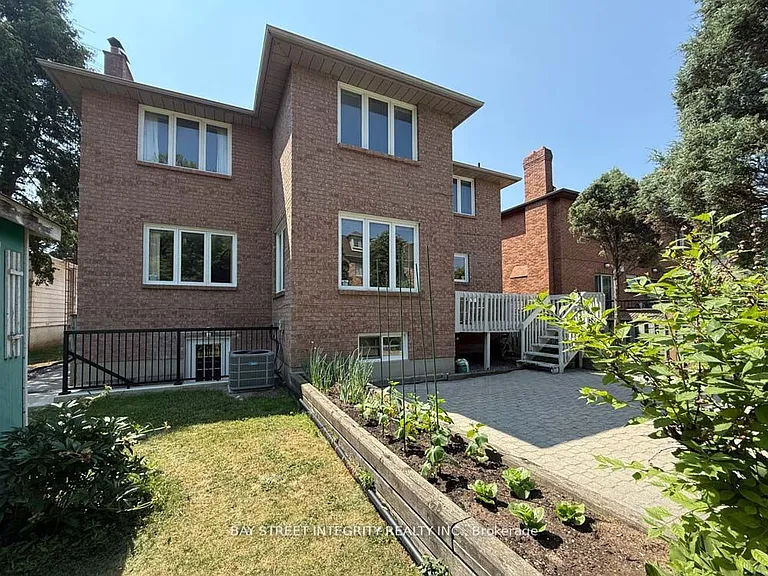 188 Olive Ave — Photo 6