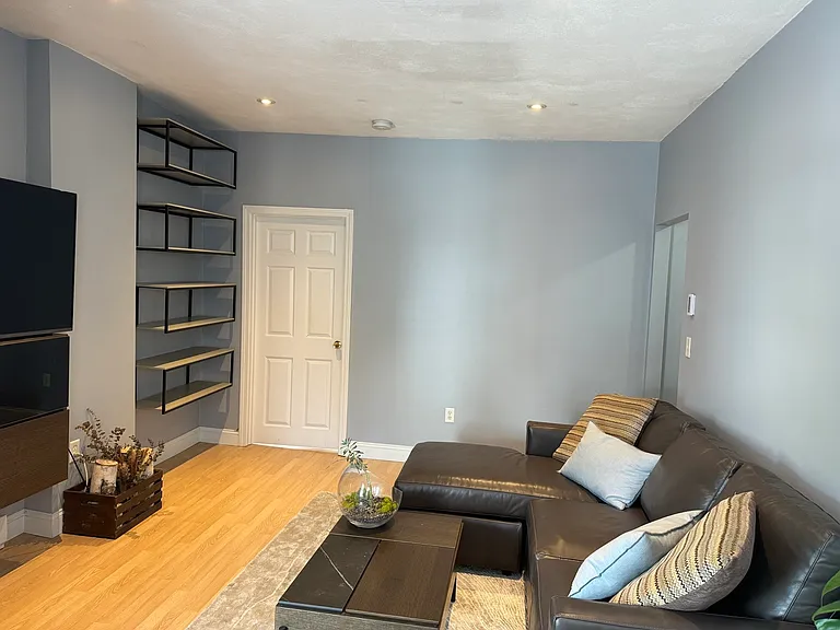 1810 Dorchester Ave #6 — Photo 14