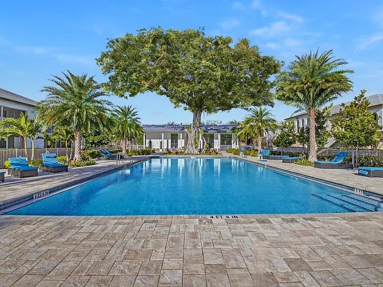 Boca Villas — Photo 4
